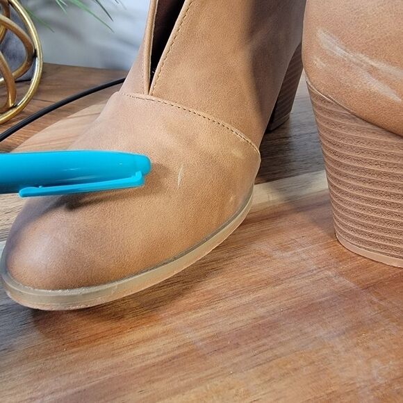 Weboo Slip on Ankle Boots Size 9 Contemporary Booties Vegan Leather - Picture 11 of 16